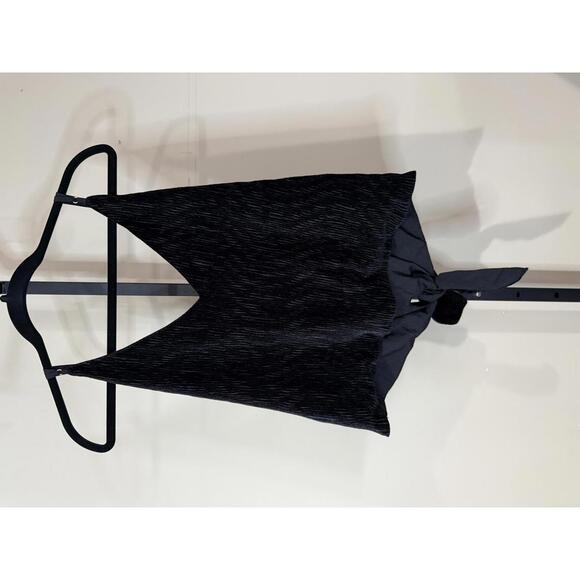 Chloe Oliver Medium Black Textured Women's Tank Top with Front Tie - Picture 7 of 7